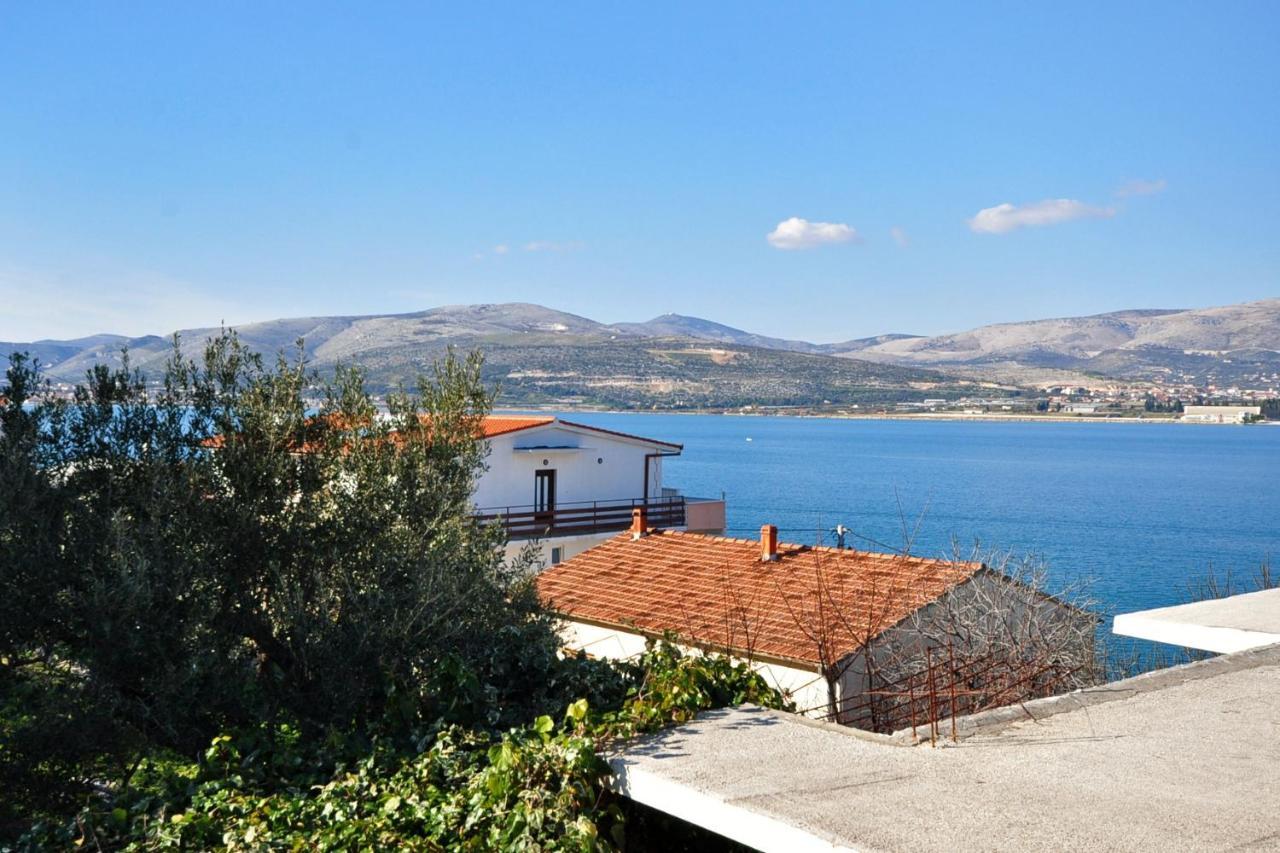 Apartments By The Sea Arbanija, Ciovo - 1085 Trogir Exteriér fotografie